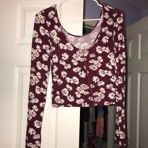 Crop top flower shirt
